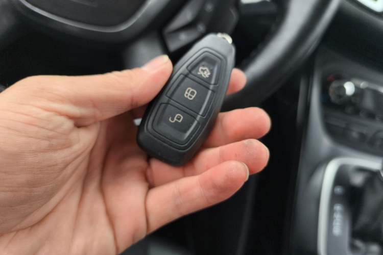 Used Ford Kuga 2013 2.0L GTDi Four-Wheel-Drive Sport Model Vehicle Key