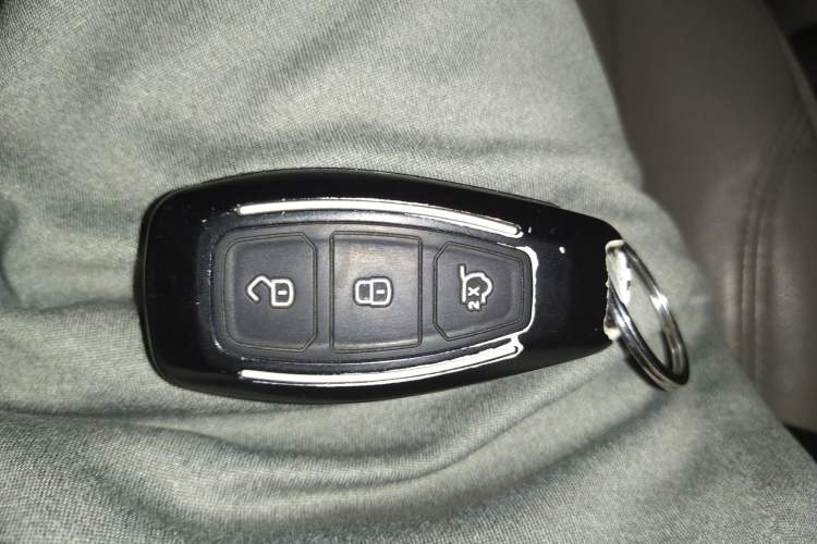 Used Ford Kuga 2013 1.6L GTDi 4x4 Elite Model Vehicle Key