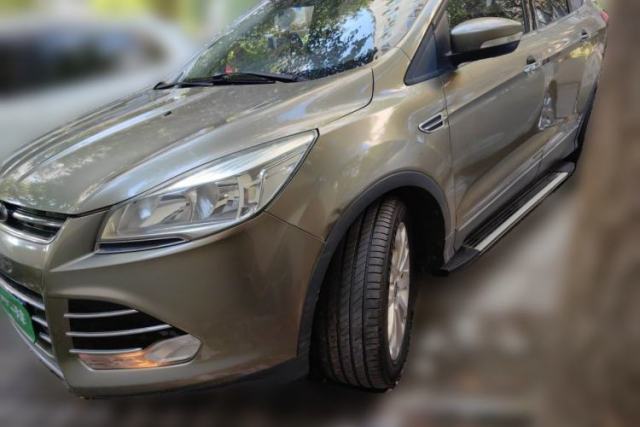 Used Ford Kuga 2013 2.0L GTDi Four-Wheel-Drive Elite Model