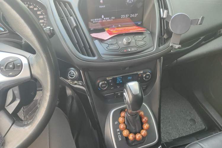 Used Ford Kuga 2013 2.0L GTDi Four-Wheel-Drive Sport Model Audio And AC Panel