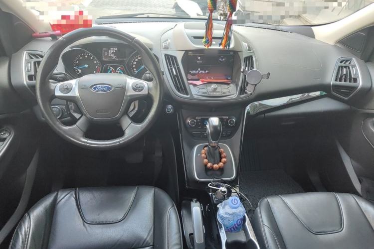 Used Ford Kuga 2013 2.0L GTDi Four-Wheel-Drive Sport Model Center Console