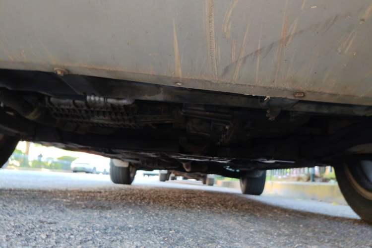 Used Ford Kuga 2013 1.6L GTDi Two-Wheel-Drive Comfort Model Chassis Front