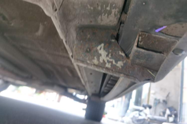 Used Ford Kuga 2013 2.0L GTDi Four-Wheel-Drive Sport Model Chassis Front Left