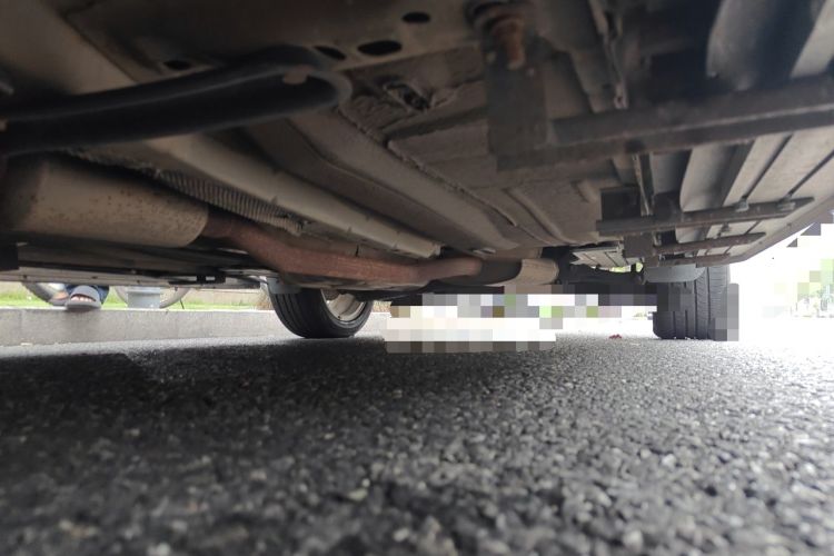 Used Ford Kuga 2013 1.6L GTDi Two-Wheel-Drive Trend Model Chassis Front Left
