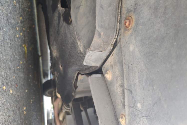 Used Ford Kuga 2013 1.6L GTDi Two-Wheel-Drive Comfort Model Chassis Front Left