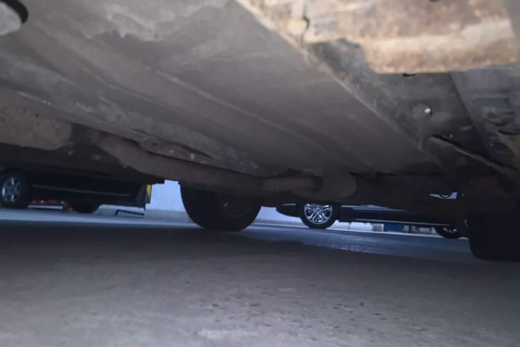 Used Ford Kuga 2013 2.0L GTDi Four-Wheel-Drive Sport Model Chassis Front Left