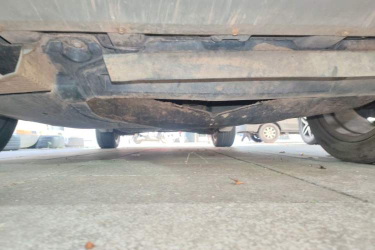 Used Ford Kuga 2013 2.0L GTDi Four-Wheel-Drive Elite Model Chassis Front