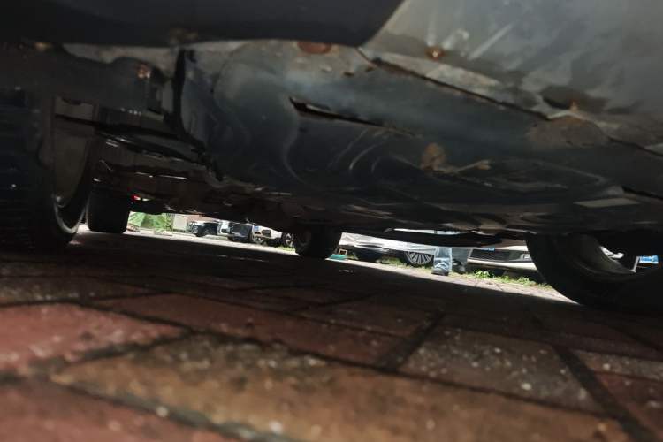 Used Ford Kuga 2013 2.0L GTDi Four-Wheel-Drive Elite Model Chassis Front Right
