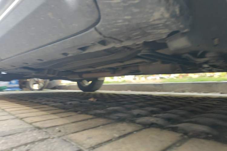 Used Ford Kuga 2013 2.0L GTDi Four-Wheel-Drive Sport Model Chassis Front Right