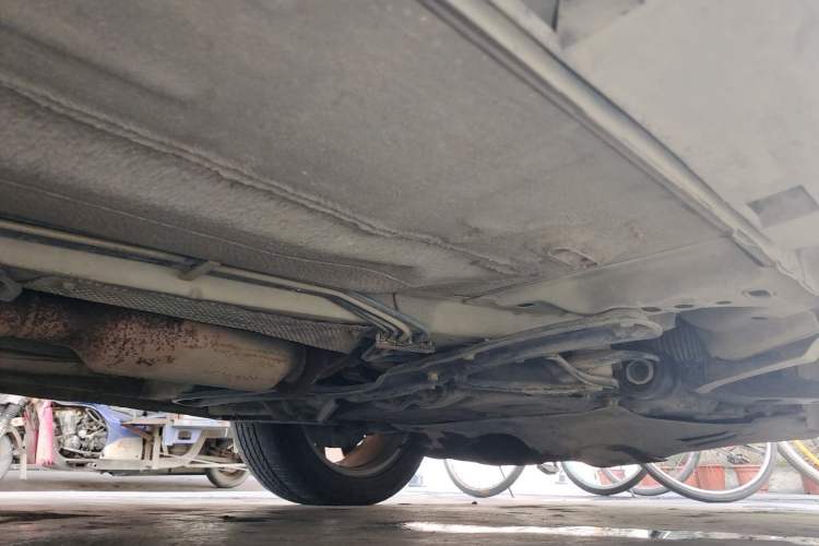 Used Ford Kuga 2013 2.0L GTDi Four-Wheel Drive Premium Model Chassis Front Right