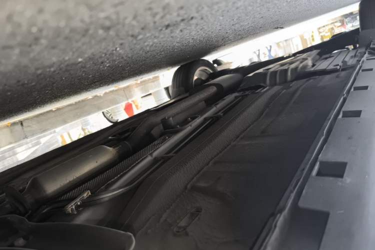 Used Ford Kuga 2013 1.6L GTDi 4x4 Elite Model Chassis Front Right
