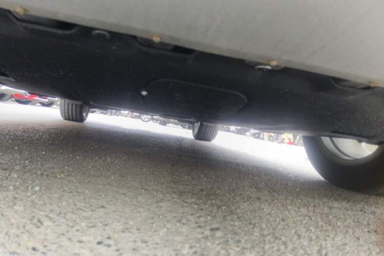 Used Ford Kuga 2013 2.0L GTDi Four-Wheel Drive Premium Model Chassis Front