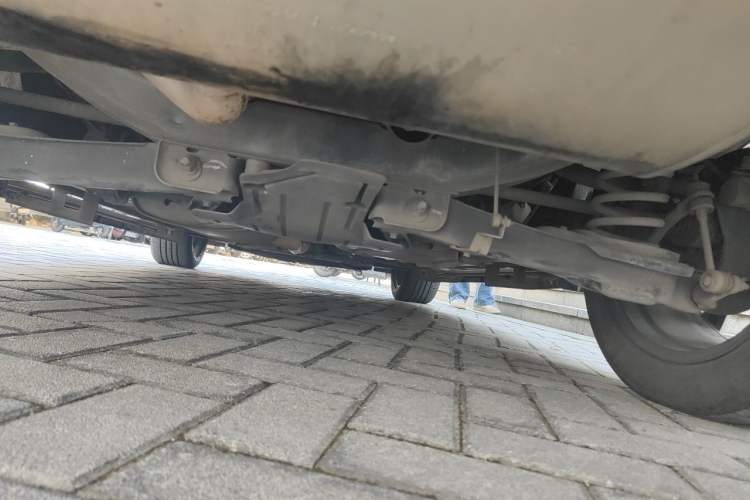 Used Ford Kuga 2013 2.0L GTDi Four-Wheel-Drive Sport Model Chassis Rear