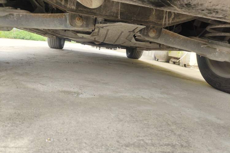 Used Ford Kuga 2013 1.6L GTDi Two-Wheel-Drive Trend Model Chassis Rear