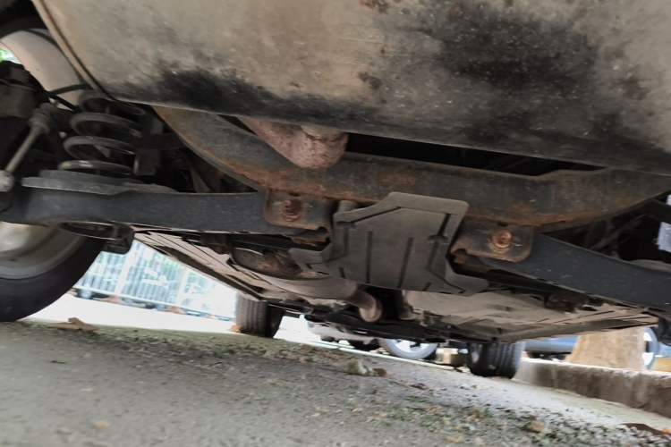Used Ford Kuga 2013 1.6L GTDi Two-Wheel-Drive Trend Model Chassis Rear