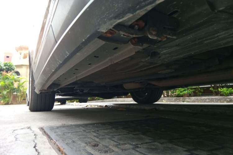 Used Ford Kuga 2013 2.0L GTDi Four-Wheel-Drive Sport Model Chassis Rear Left