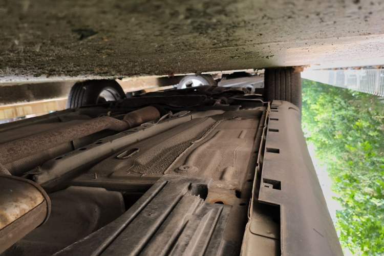 Used Ford Kuga 2013 1.6L GTDi Two-Wheel-Drive Trend Model Chassis Rear Left