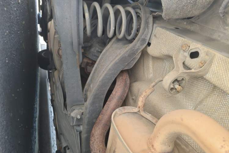 Used Ford Kuga 2013 1.6L GTDi Two-Wheel-Drive Comfort Model Chassis Rear Left