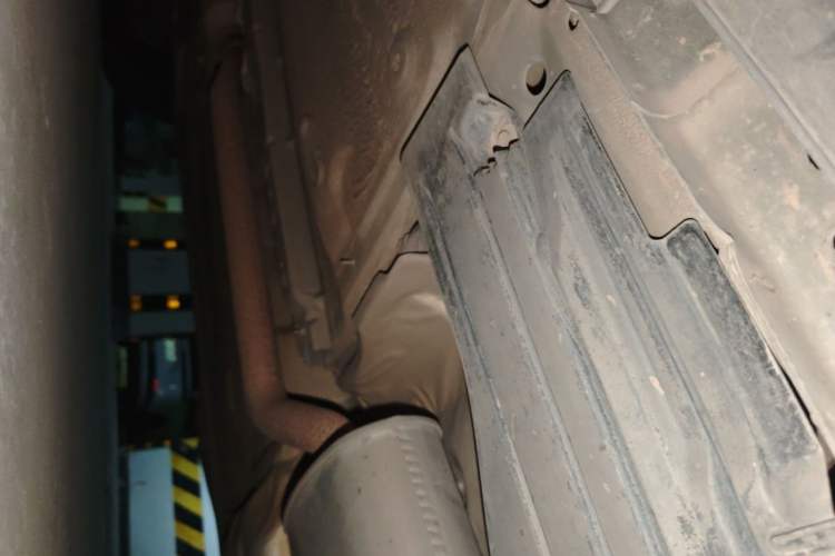 Used Ford Kuga 2013 1.6L GTDi Two-Wheel-Drive Comfort Model Chassis Rear Left