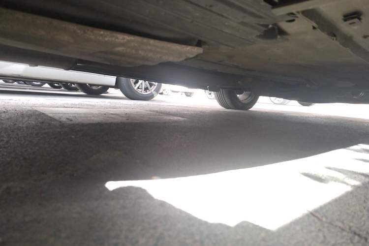 Used Ford Kuga 2013 1.6L GTDi Two-Wheel-Drive Comfort Model Chassis Rear Right