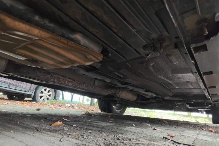Used Ford Kuga 2013 1.6L GTDi Two-Wheel-Drive Trend Model Chassis Rear Right