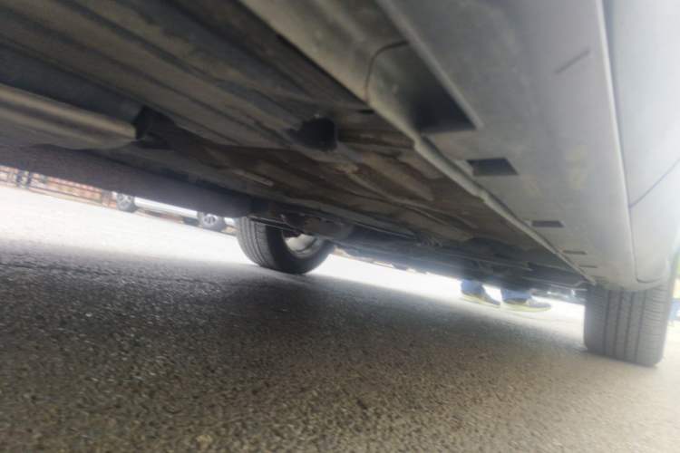 Used Ford Kuga 2013 2.0L GTDi Four-Wheel Drive Premium Model Chassis Rear Right