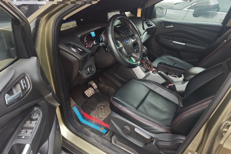 Used Ford Kuga 2013 1.6L GTDi Two-Wheel-Drive Comfort Model Driver Seat