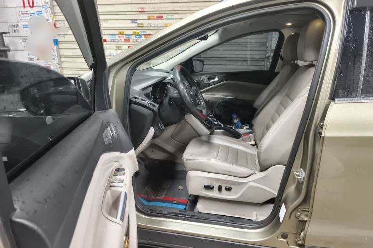 Used Ford Kuga 2013 1.6L GTDi 4x4 Elite Model Driver Seat