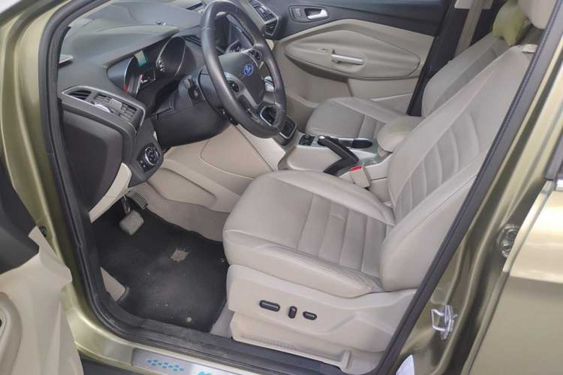 Used Ford Kuga 2013 2.0L GTDi Four-Wheel-Drive Elite Model Driver Seat