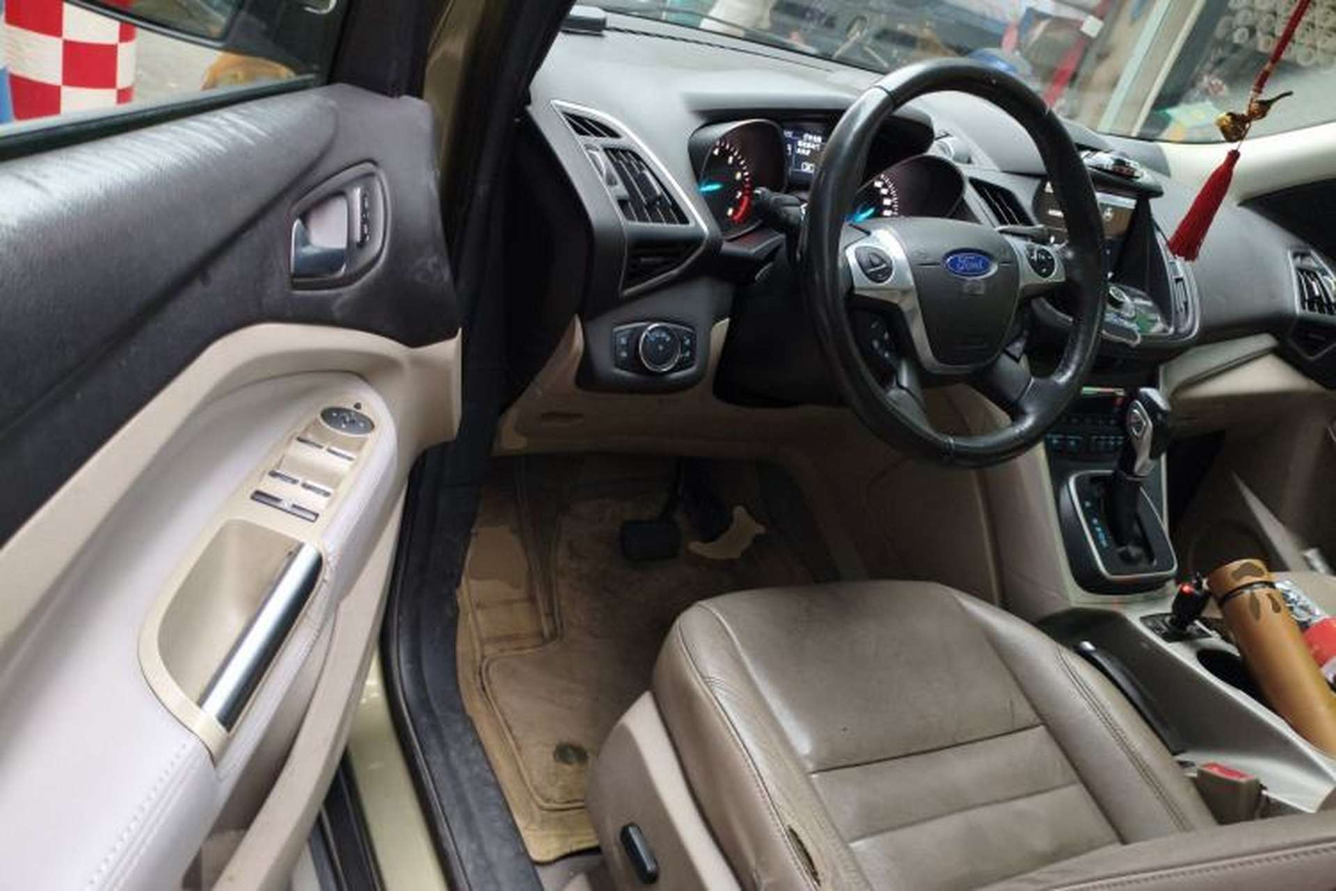 Used Ford Kuga 2013 2.0L GTDi Four-Wheel Drive Premium Model Driver Seat