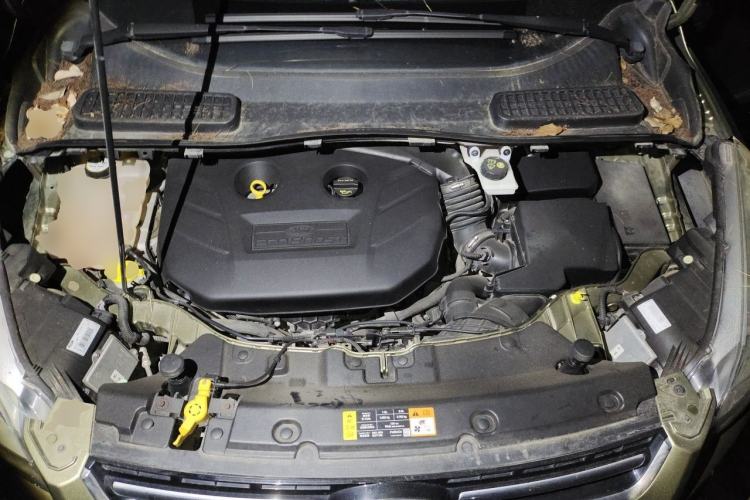 Used Ford Kuga 2013 2.0L GTDi Four-Wheel Drive Premium Model Engine Bay