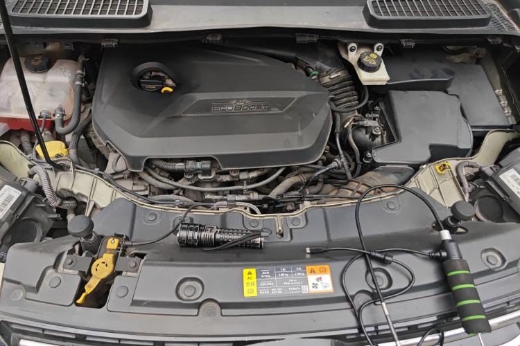 Used Ford Kuga 2013 1.6L GTDi Two-Wheel-Drive Trend Model Engine Bay