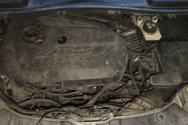 Used Ford Kuga 2013 1.6L GTDi 4x4 Elite Model Engine Bay