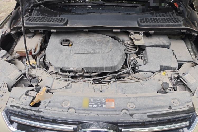 Used Ford Kuga 2013 1.6L GTDi Two-Wheel-Drive Trend Model Engine Bay