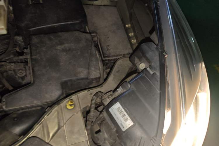 Used Ford Kuga 2013 1.6L GTDi 4x4 Elite Model Engine Bay Left