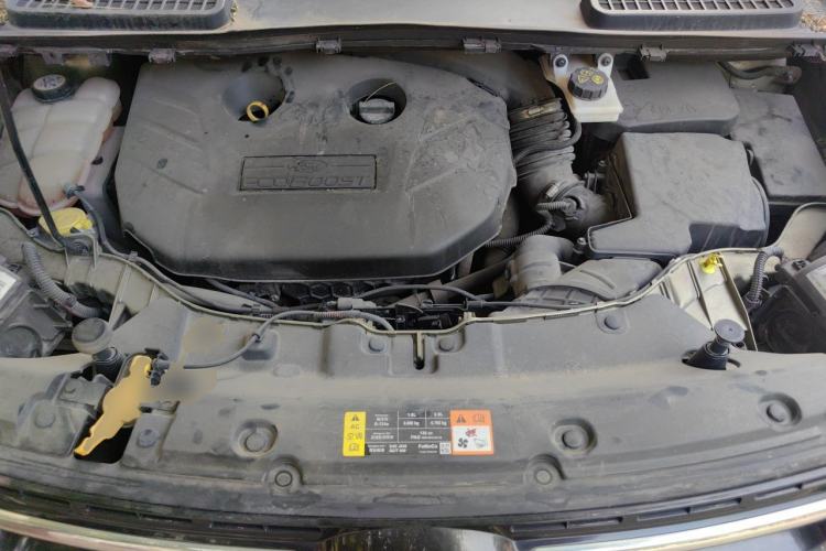 Used Ford Kuga 2013 2.0L GTDi Four-Wheel-Drive Elite Model Engine Bay