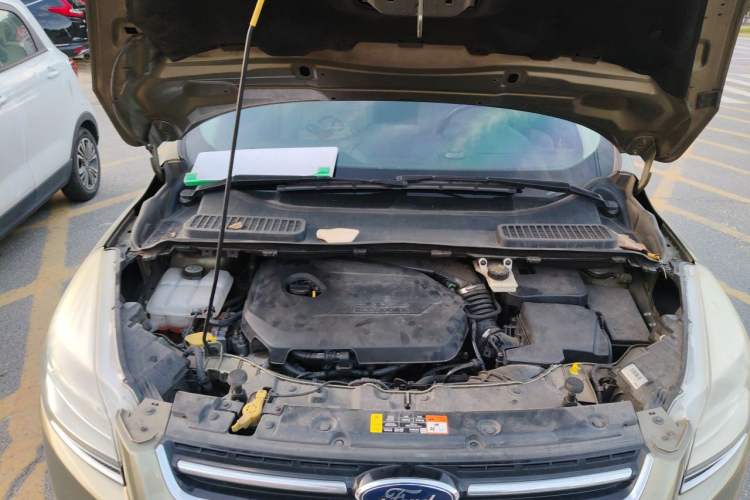 Used Ford Kuga 2013 1.6L GTDi 4x4 Elite Model Engine Bay
