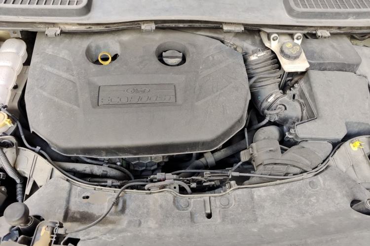 Used Ford Kuga 2013 2.0L GTDi Four-Wheel Drive Premium Model Engine Bay