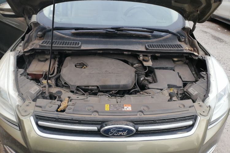 Used Ford Kuga 2013 1.6L GTDi 4x4 Elite Model Engine Bay