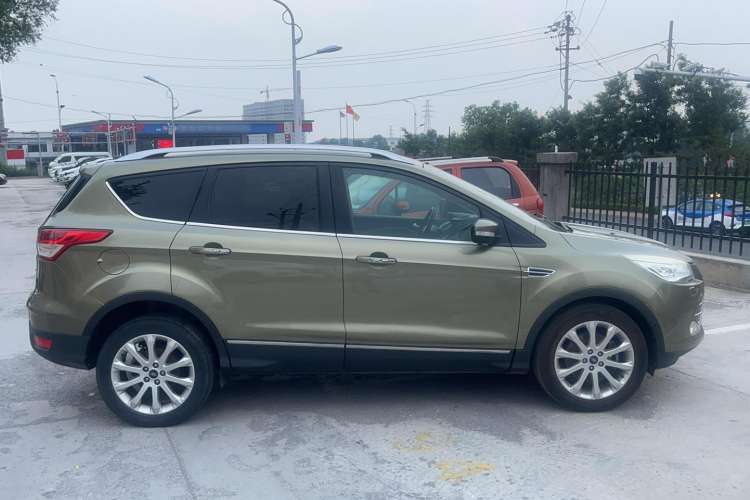 Used Ford Kuga 2013 2.0L GTDi Four-Wheel Drive Premium Model Exterior 2