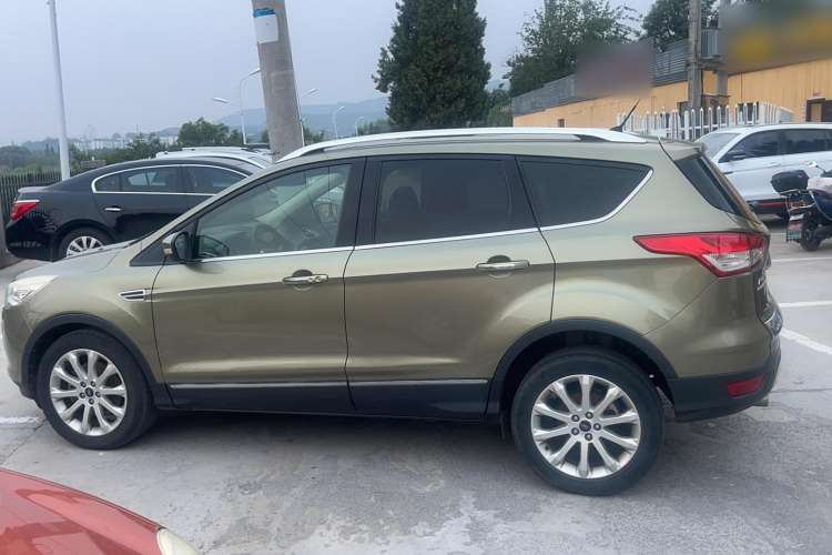Used Ford Kuga 2013 2.0L GTDi Four-Wheel Drive Premium Model Exterior 5