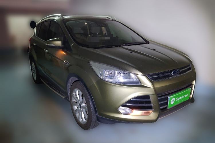 Used Ford Kuga 2013 1.6L GTDi 4x4 Elite Model Front Right 45 Deg
