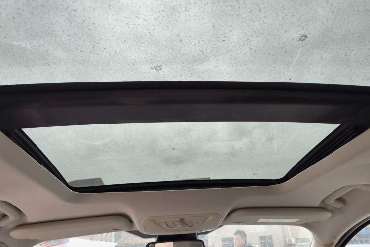Used Ford Kuga 2013 2.0L GTDi Four-Wheel Drive Premium Model Headliner