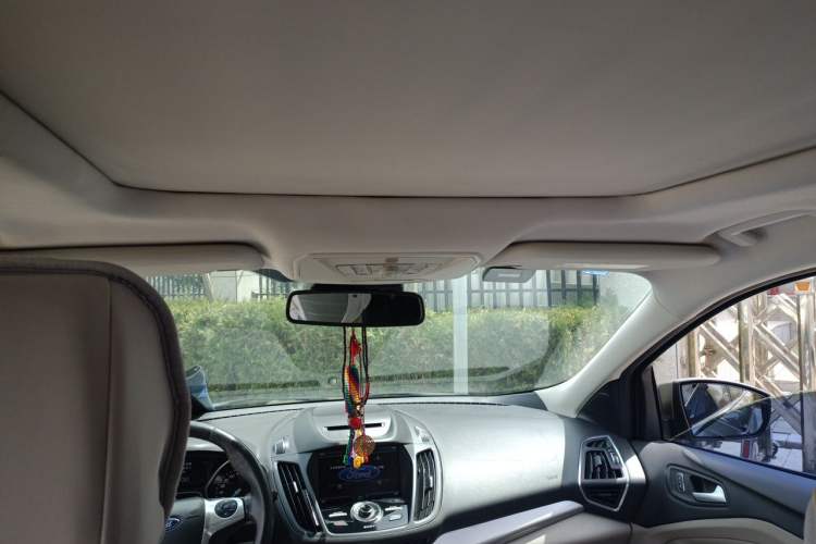 Used Ford Kuga 2013 2.0L GTDi Four-Wheel Drive Premium Model Headliner