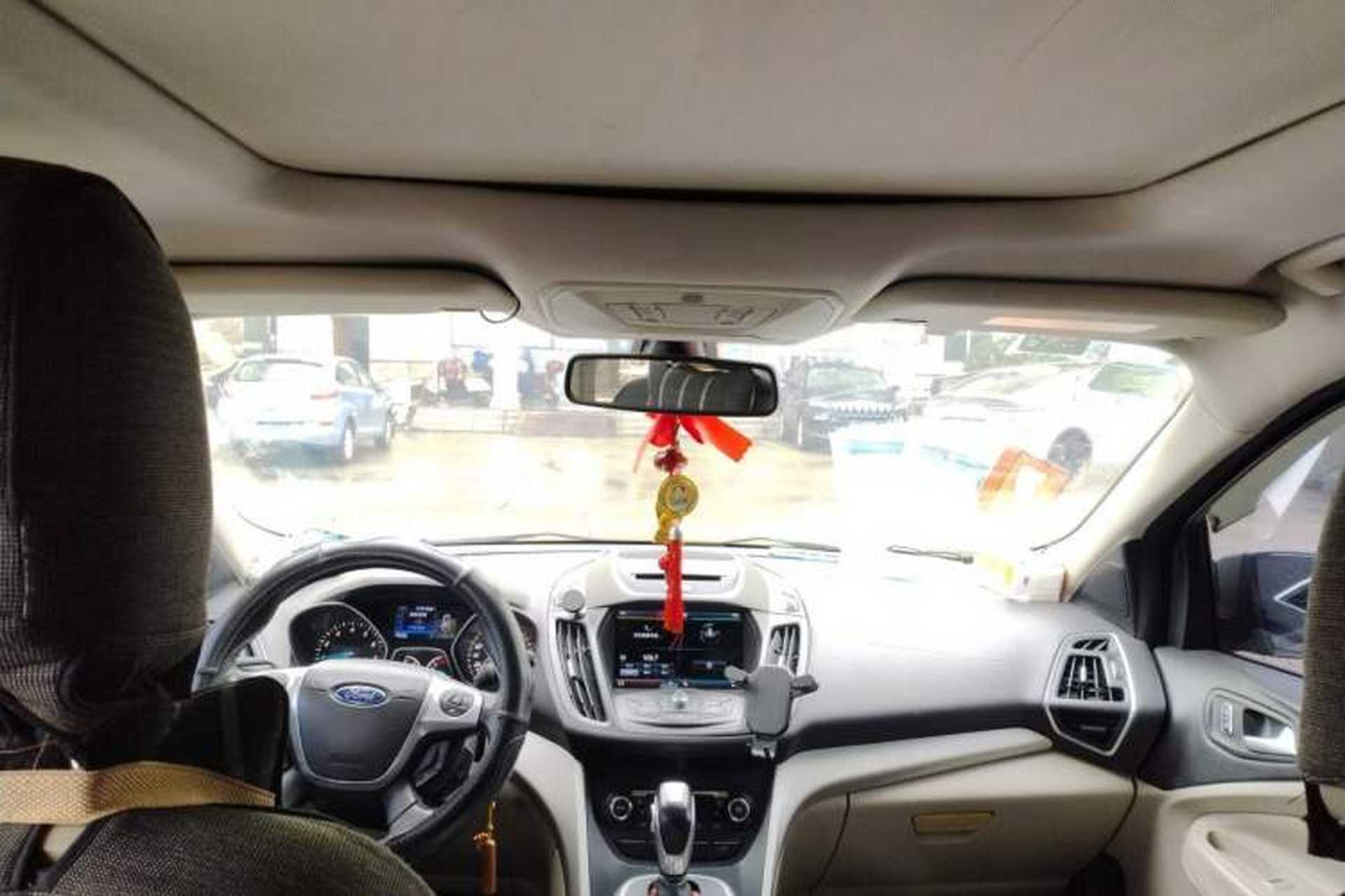 Used Ford Kuga 2013 1.6L GTDi 4x4 Elite Model Headliner