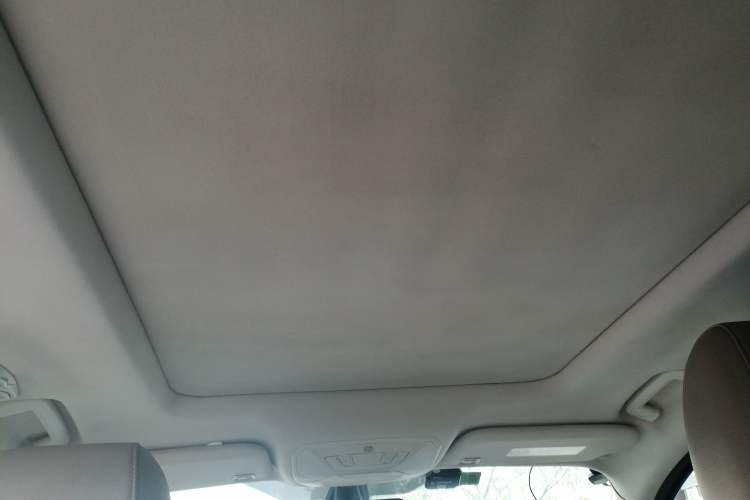 Used Ford Kuga 2013 1.6L GTDi 4x4 Elite Model Headliner
