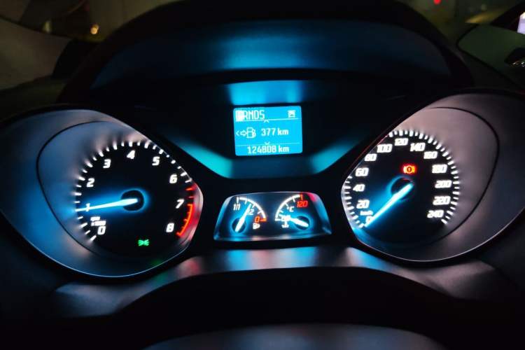 Used Ford Kuga 2013 1.6L GTDi Two-Wheel-Drive Trend Model Instrument Cluster