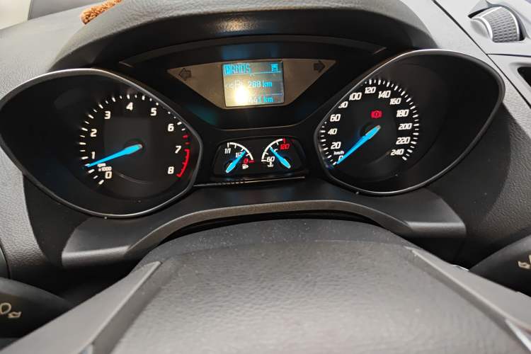 Used Ford Kuga 2013 1.6L GTDi Two-Wheel-Drive Trend Model Instrument Cluster
