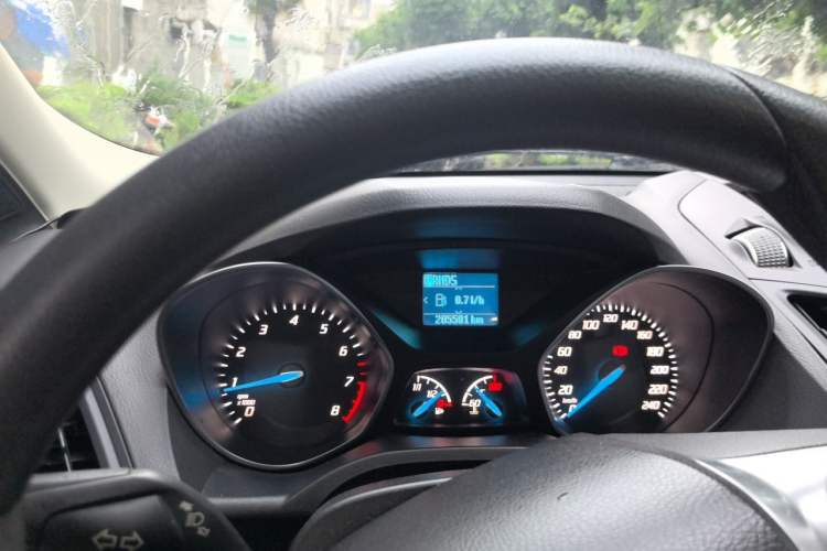 Used Ford Kuga 2013 1.6L GTDi Two-Wheel-Drive Comfort Model Instrument Cluster