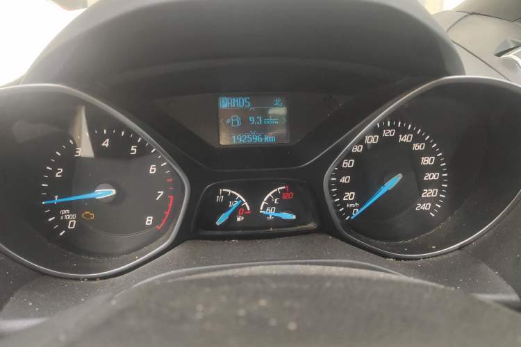 Used Ford Kuga 2013 1.6L GTDi Two-Wheel-Drive Trend Model Instrument Cluster